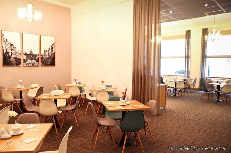 Central Hotel Prague Restaurant photo