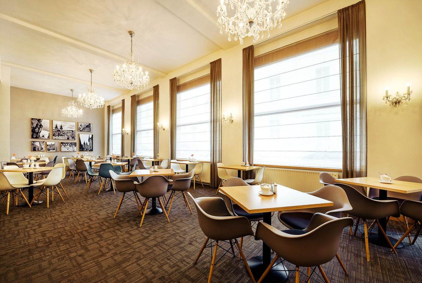 Central Hotel Prague Restaurant photo